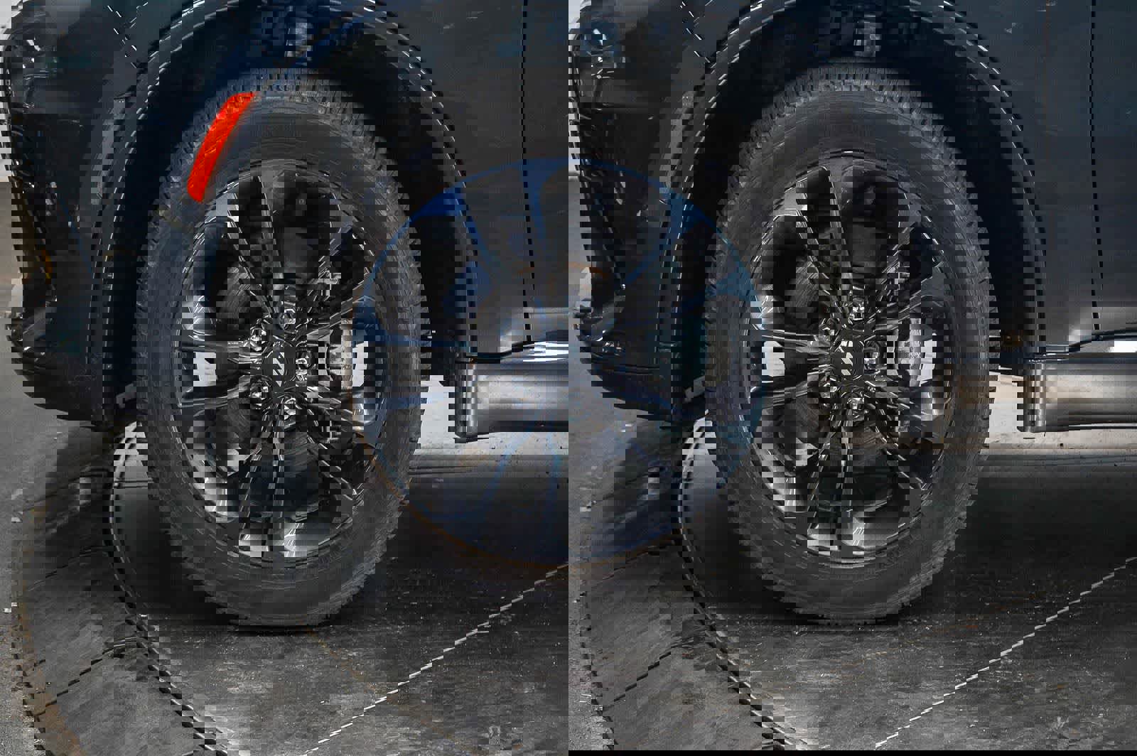 Used 2024 Dodge Durango GT image 9