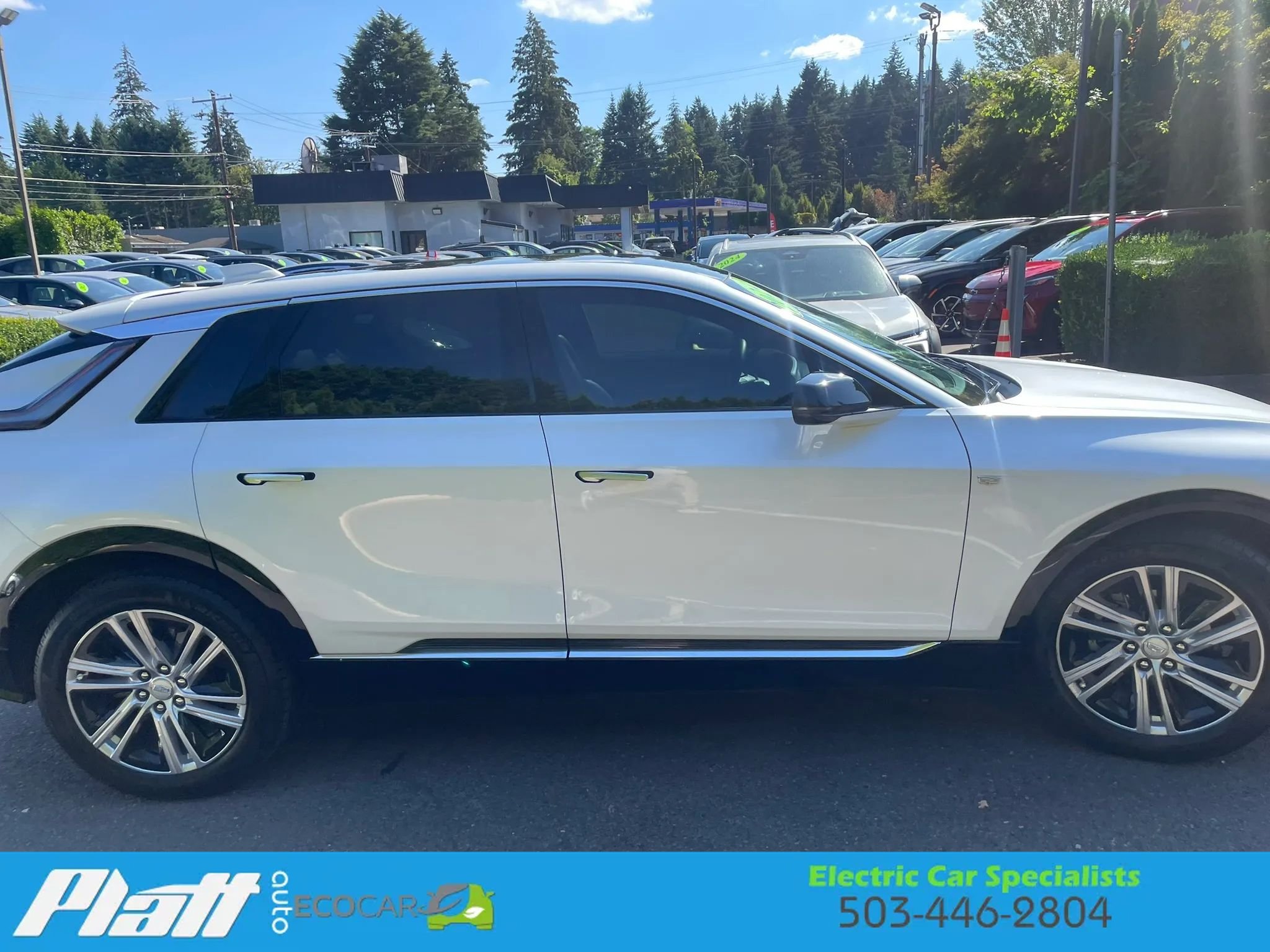 Used 2024 Cadillac Lyriq Tech w/ LPO, Floor Liner Package RWD image 14