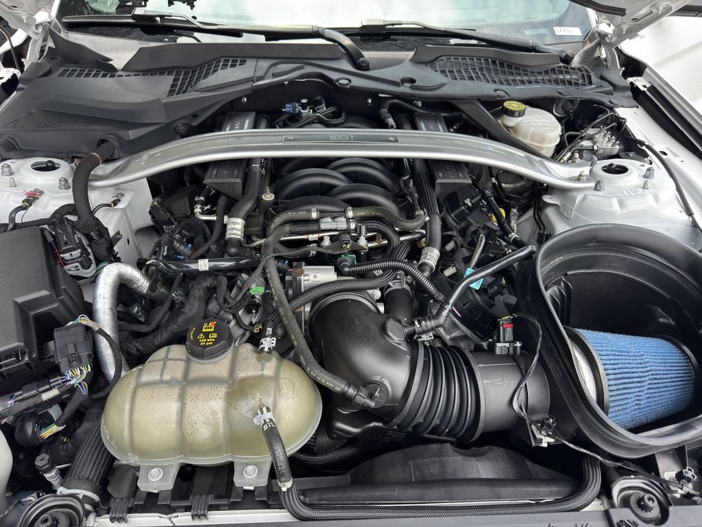 Used 2022 Ford Mustang Mach 1 w/ Mach 1 Handling Package RWD image 21