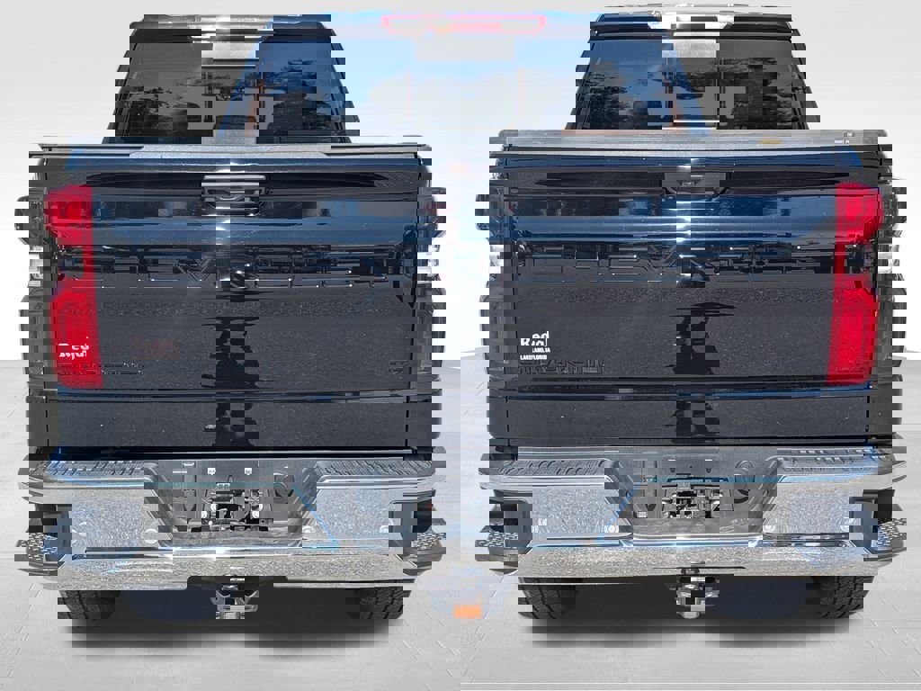 Certified 2024 Chevrolet Silverado 1500 LTZ w/ LTZ Premium Package image 4