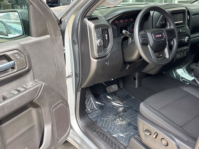 Used 2026 GMC Sierra 1500 Pro w/ Pro Value Package RWD image 9
