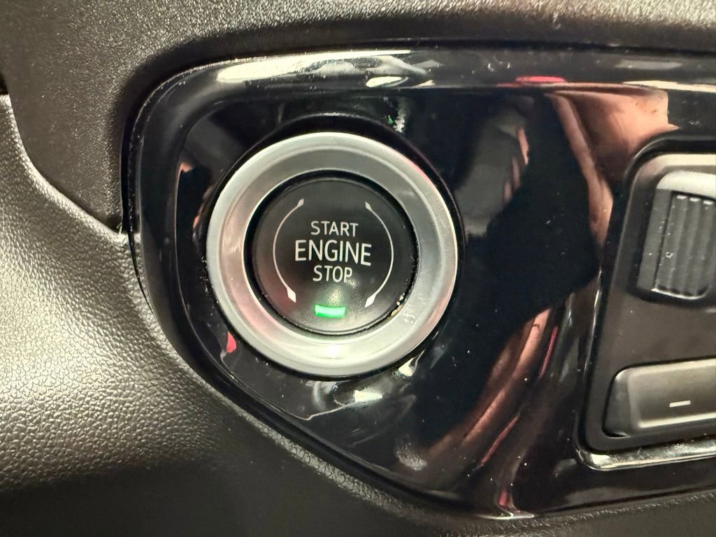 Used 2024 Chevrolet Silverado 1500 RST image 24