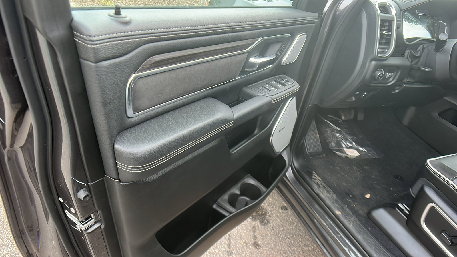 New 2026 RAM 1500 Laramie image 14