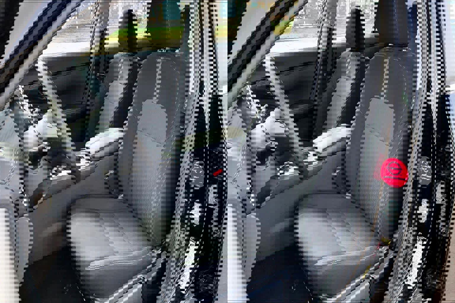 Used 2024 Nissan Sentra SV image 7