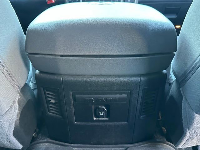 Used 2018 RAM 1500 Big Horn image 33