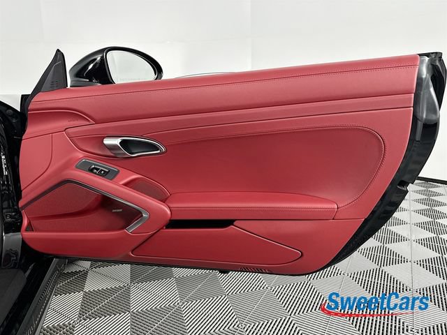 Used 2025 Porsche 718 Boxster S RWD image 43