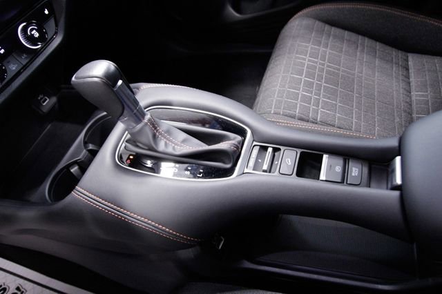 Used 2023 Honda HR-V Sport image 28