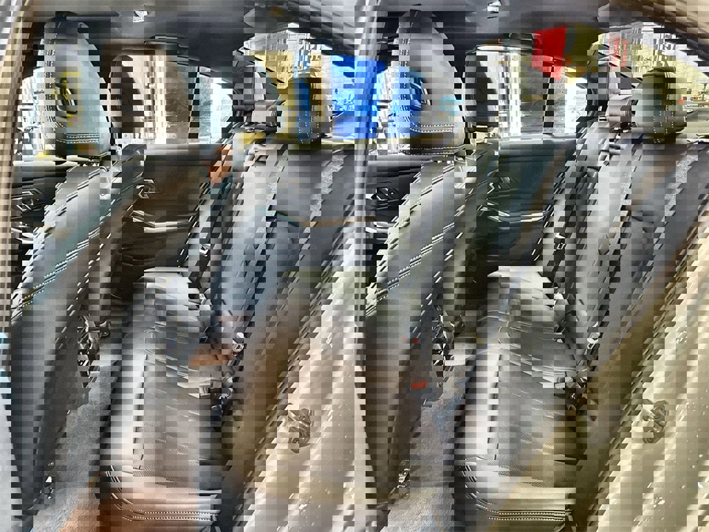 Used 2024 BMW 330i xDrive 330i xDrive Convenience w/ Convenience Package image 25