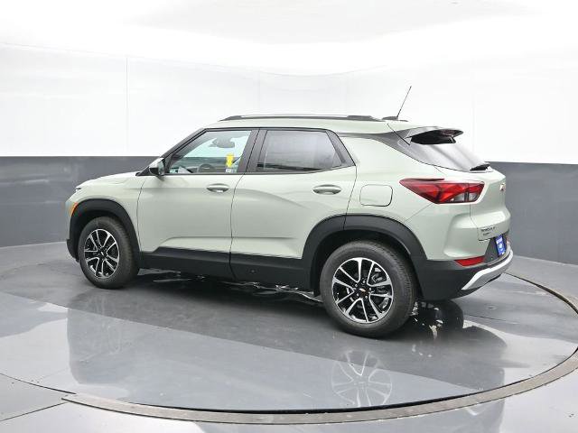 New 2026 Chevrolet TrailBlazer LT w/ Convenience Package image 3