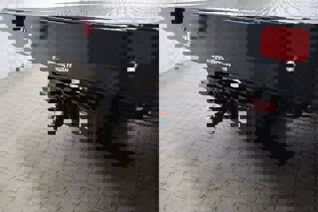 Used 2024 RAM 5500 SLT w/ Quick Order Package 2YG SLT image 17