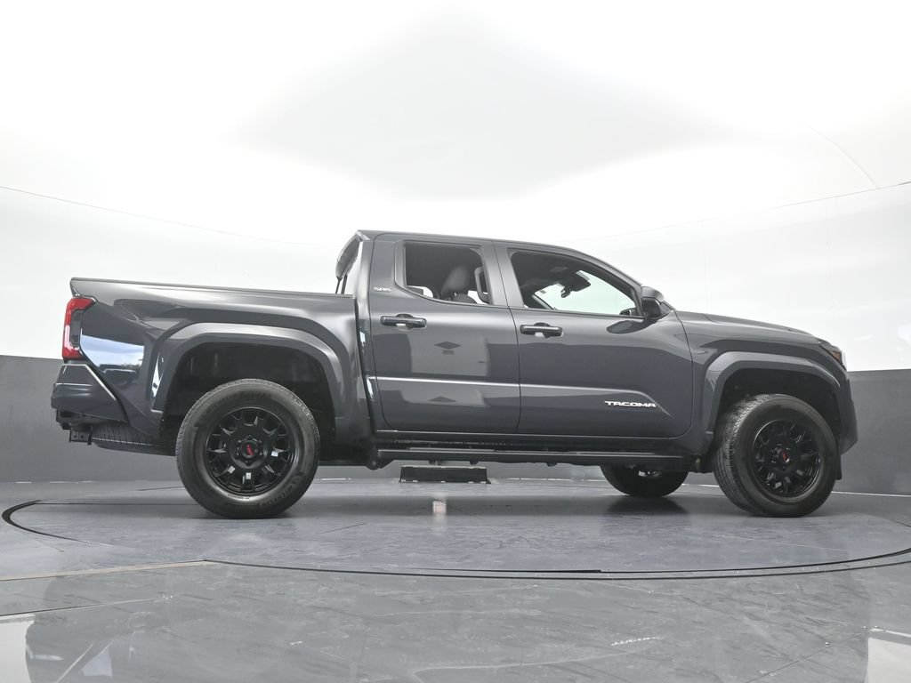 Used 2024 Toyota Tacoma SR5 w/ SR5 Upgrade Package RWD image 63