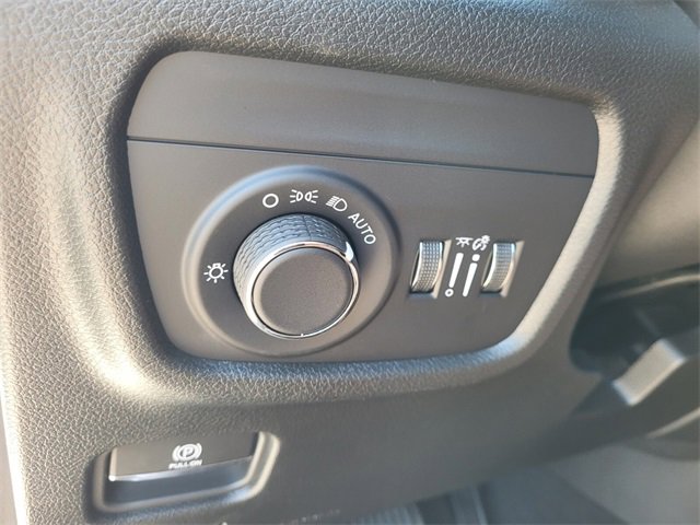 New 2025 Jeep Grand Cherokee Laredo w/ MOPAR Finishing Package image 22