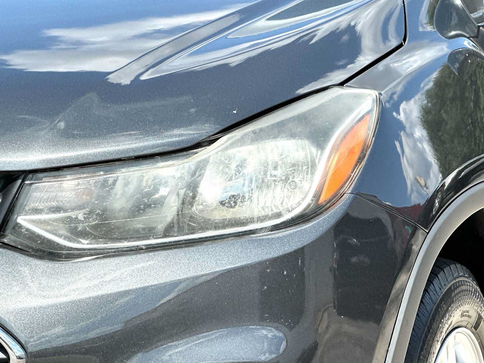 Used 2020 Chevrolet Trax LS w/ Tint and Cruise Package AWD/4WD image 16