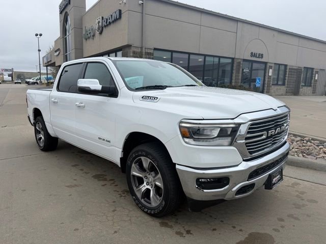Used 2023 RAM 1500 Laramie AWD/4WD image 1