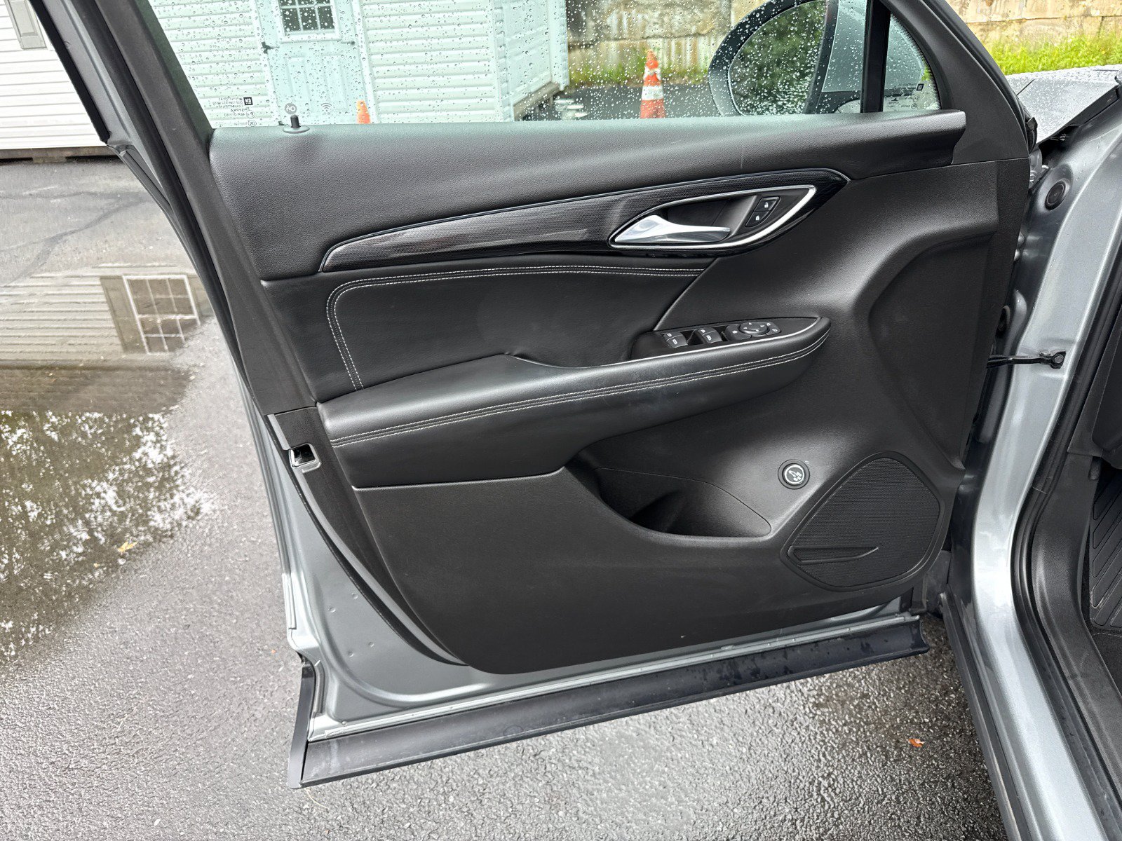 Certified 2023 Buick Envision Preferred AWD/4WD image 15