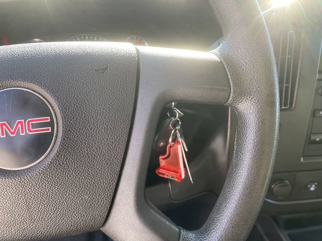 Used 2019 GMC Savana 3500 w/ Power Convenience Package RWD image 17