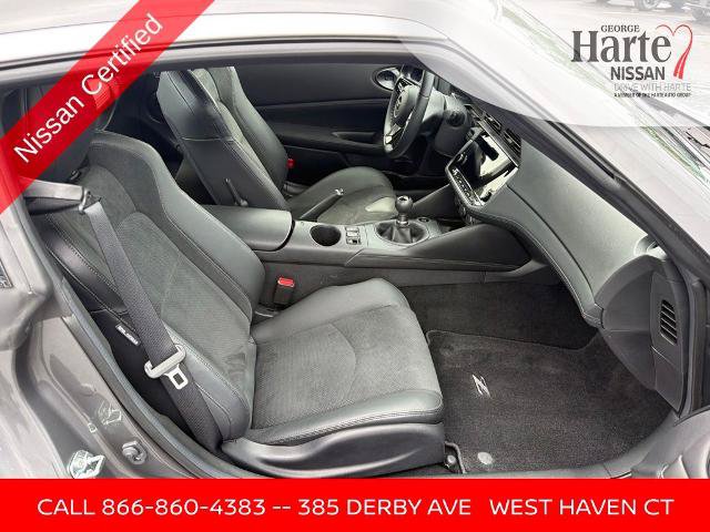 Certified 2025 Nissan Z Performance w/ Floor Mat Package RWD image 25