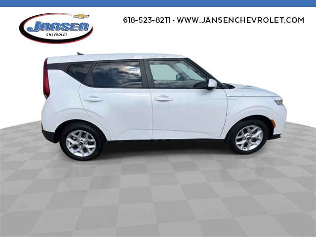Used 2020 Kia Soul S image 9