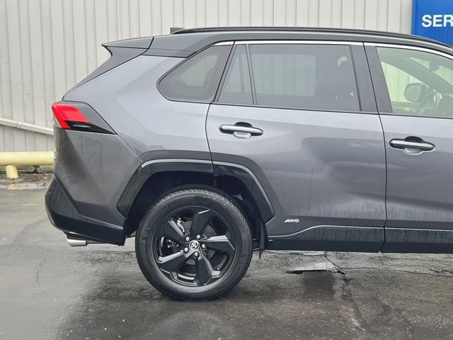 Used 2021 Toyota RAV4 XSE w/ XSE Grade Weather Package image 16