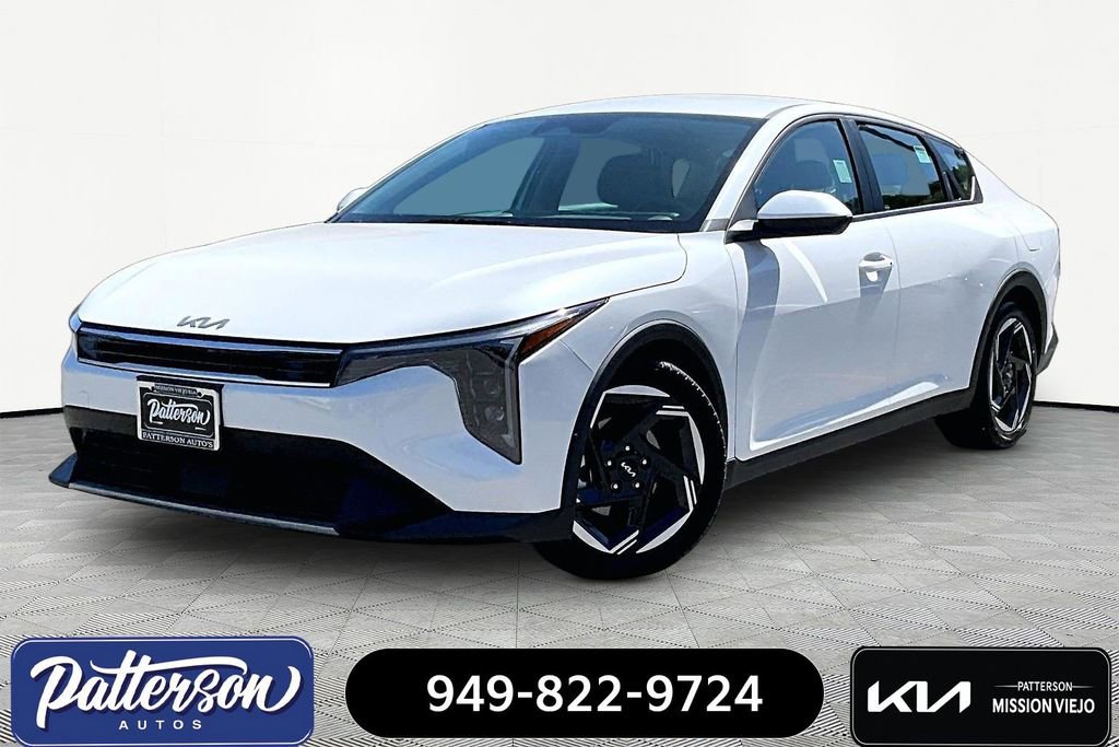 Certified 2025 Kia K4 EX FWD image 1