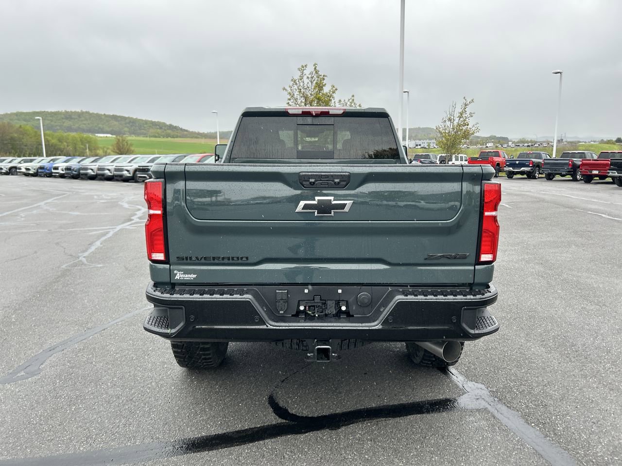 New 2026 Chevrolet Silverado 2500 ZR2 w/ LPO, Dark Essentials Package AWD/4WD image 6