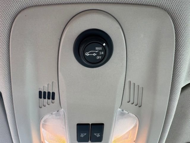 Used 2010 Chevrolet Equinox LT w/ Chrome Appearance Package image 30