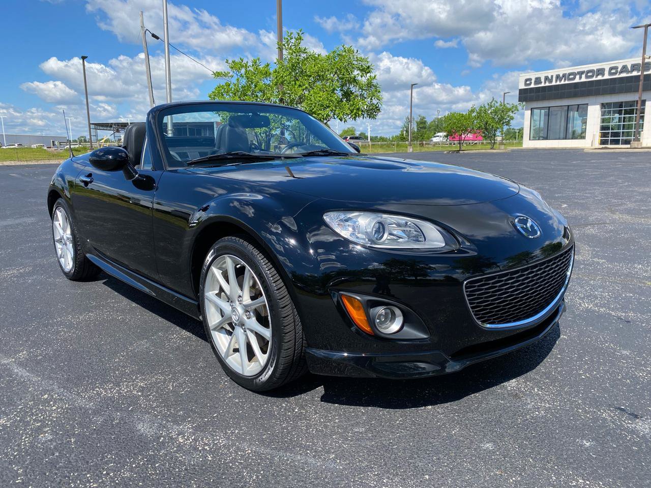 Used 2012 MAZDA MX-5 Miata Grand Touring w/ Premium Pkg RWD image 5