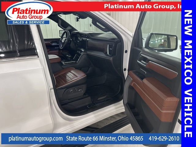 Used 2024 GMC Sierra 1500 Denali Ultimate image 11
