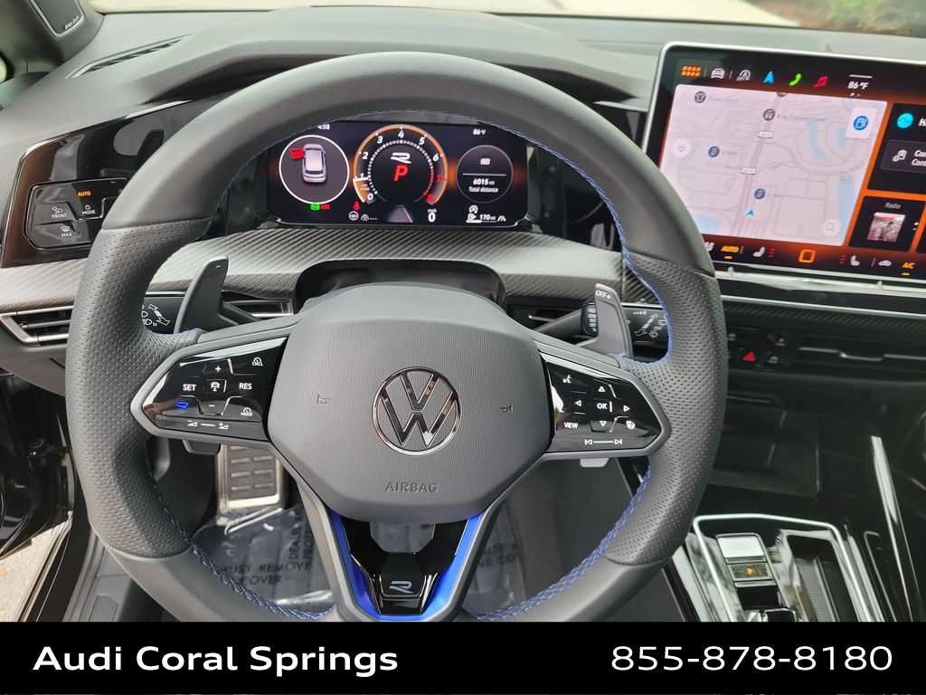 Used 2025 Volkswagen Golf R Black Edition AWD/4WD image 23