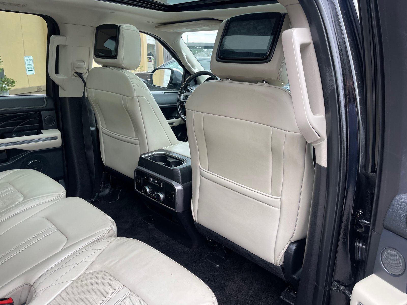 Used 2018 Ford Expedition Max Platinum AWD/4WD image 21