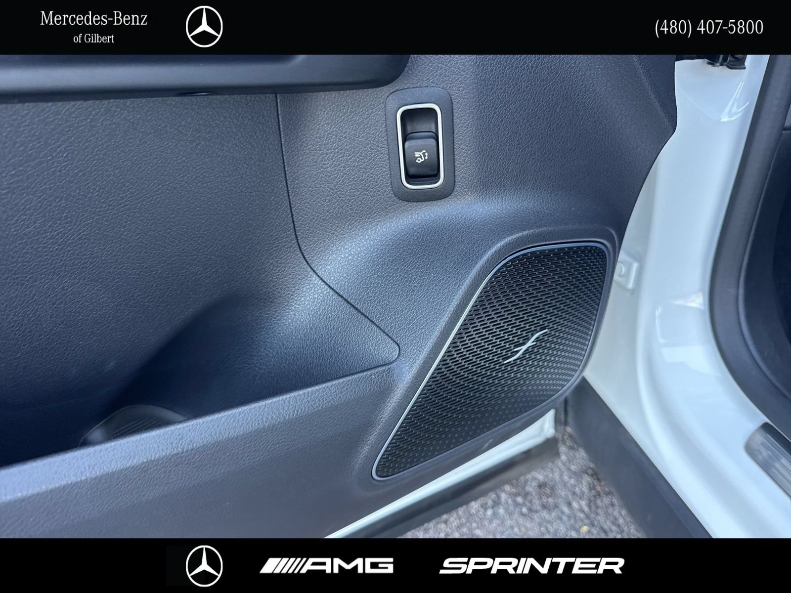 Used 2024 Mercedes-Benz GLA 35 AMG 4MATIC image 13