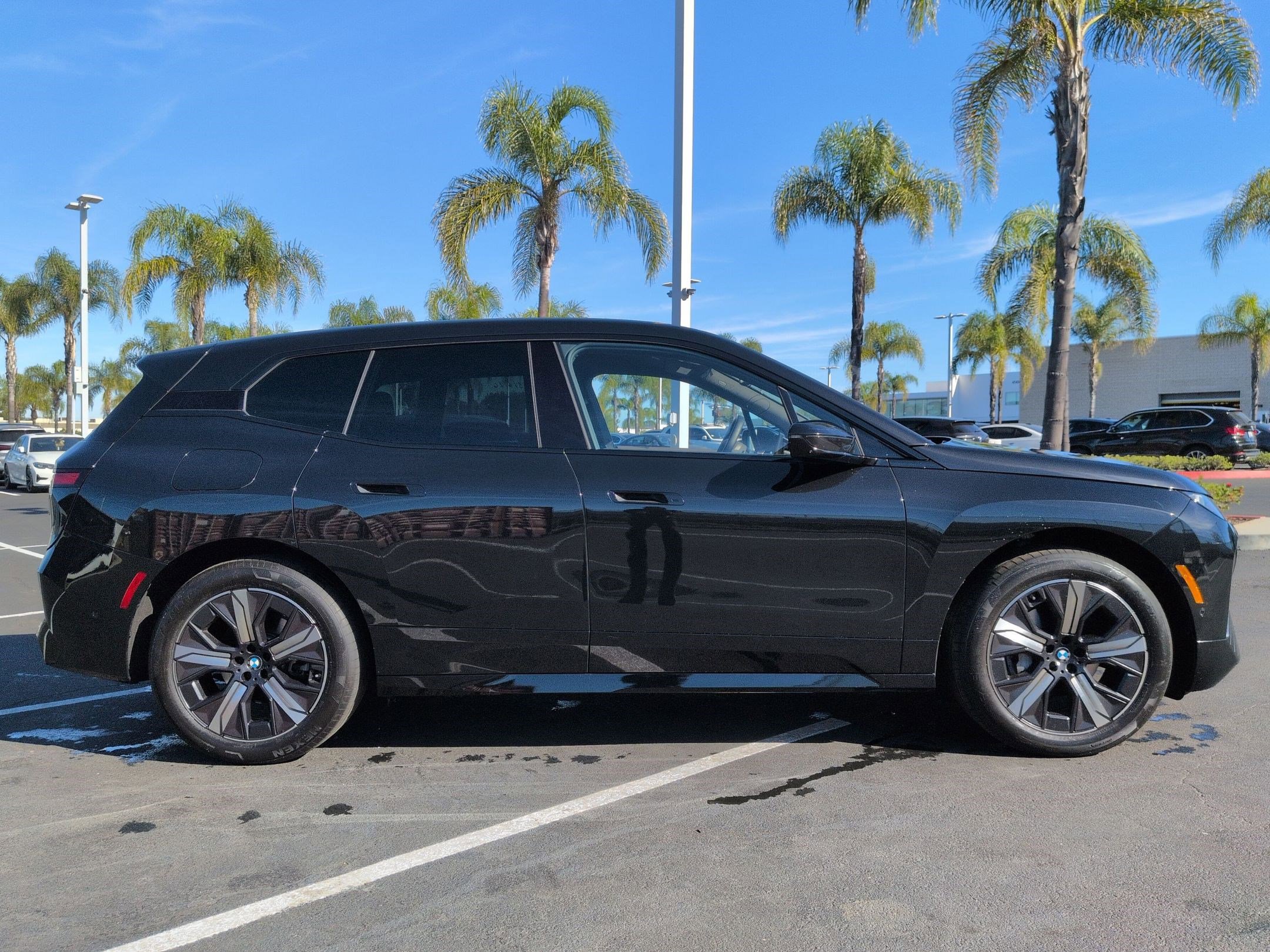 Used 2026 BMW iX xDrive45 image 11