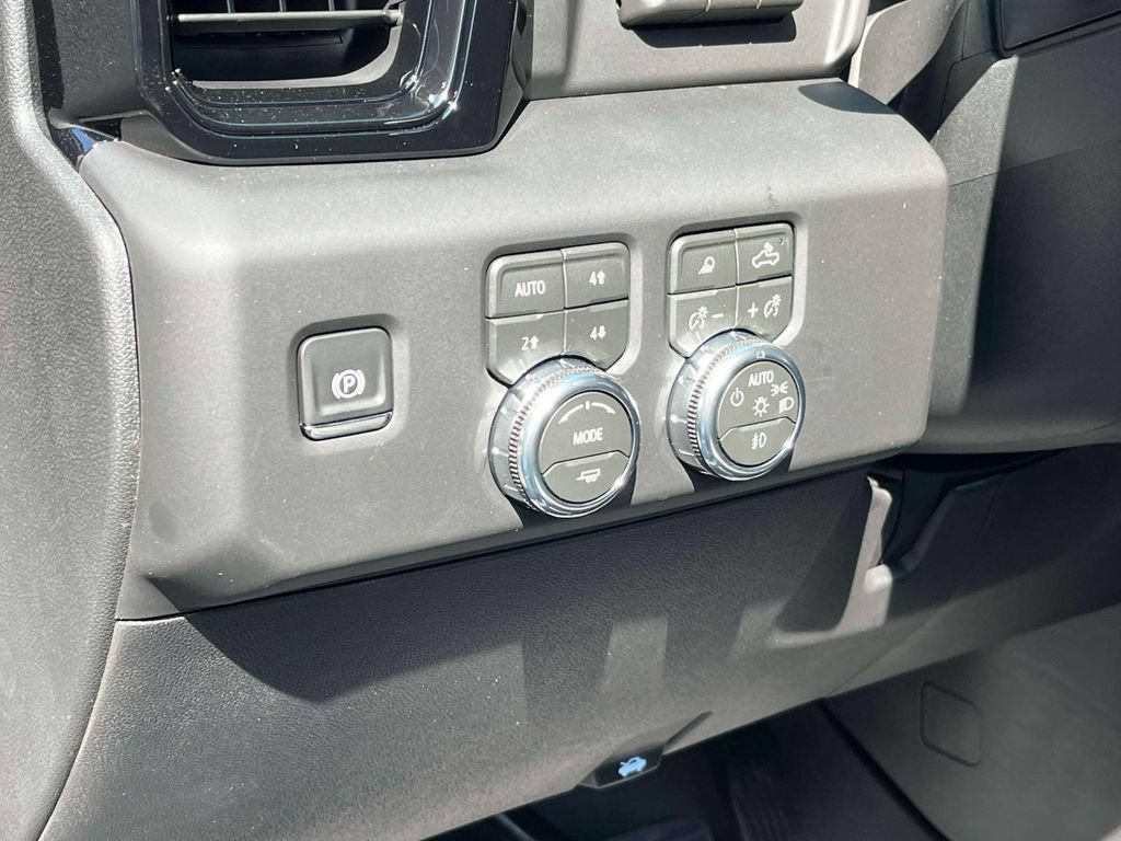 New 2026 GMC Sierra 2500 AT4X w/ AT4X AEV Edition AWD/4WD image 24