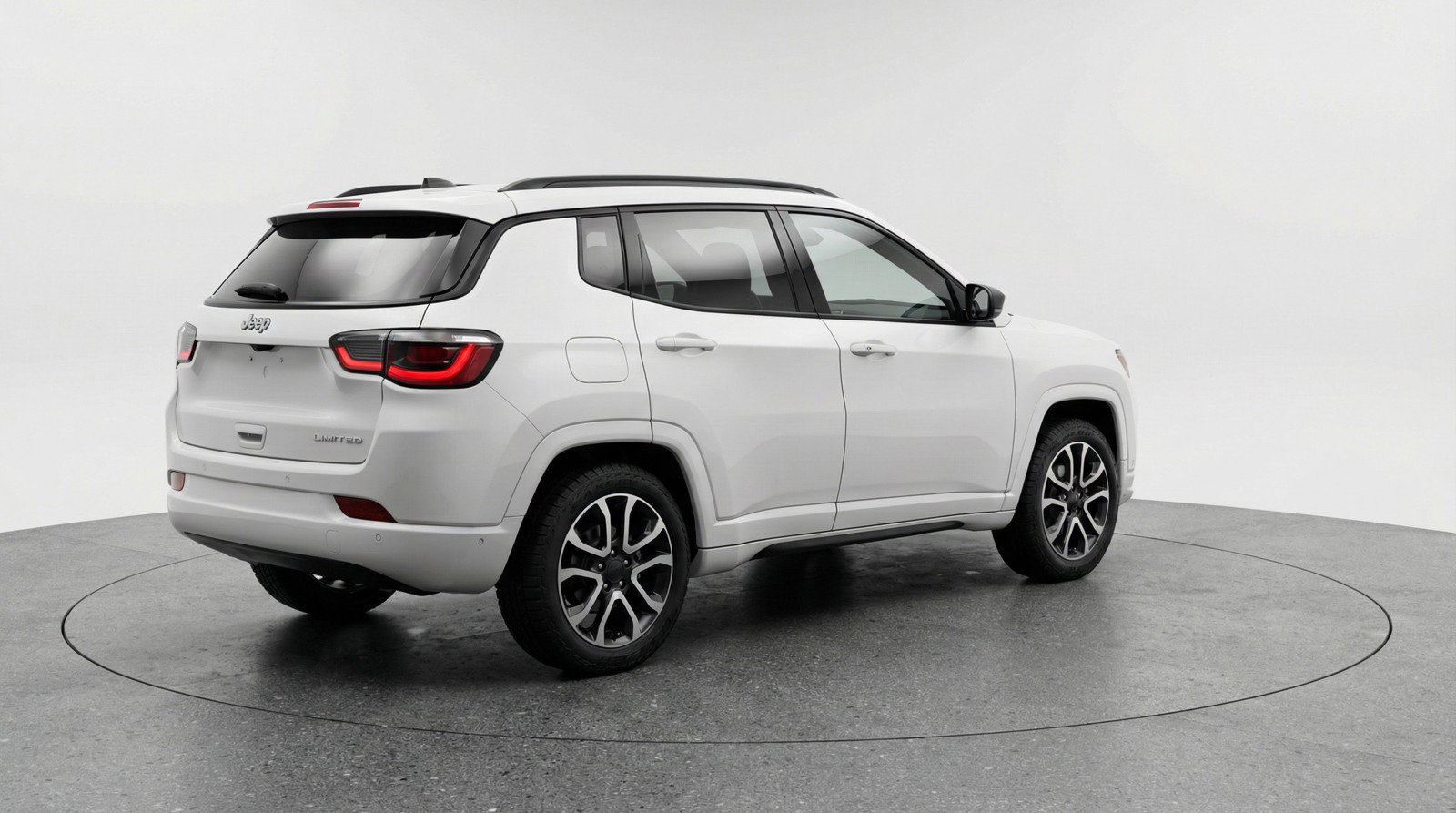 Used 2025 Jeep Compass Trailhawk AWD/4WD image 9