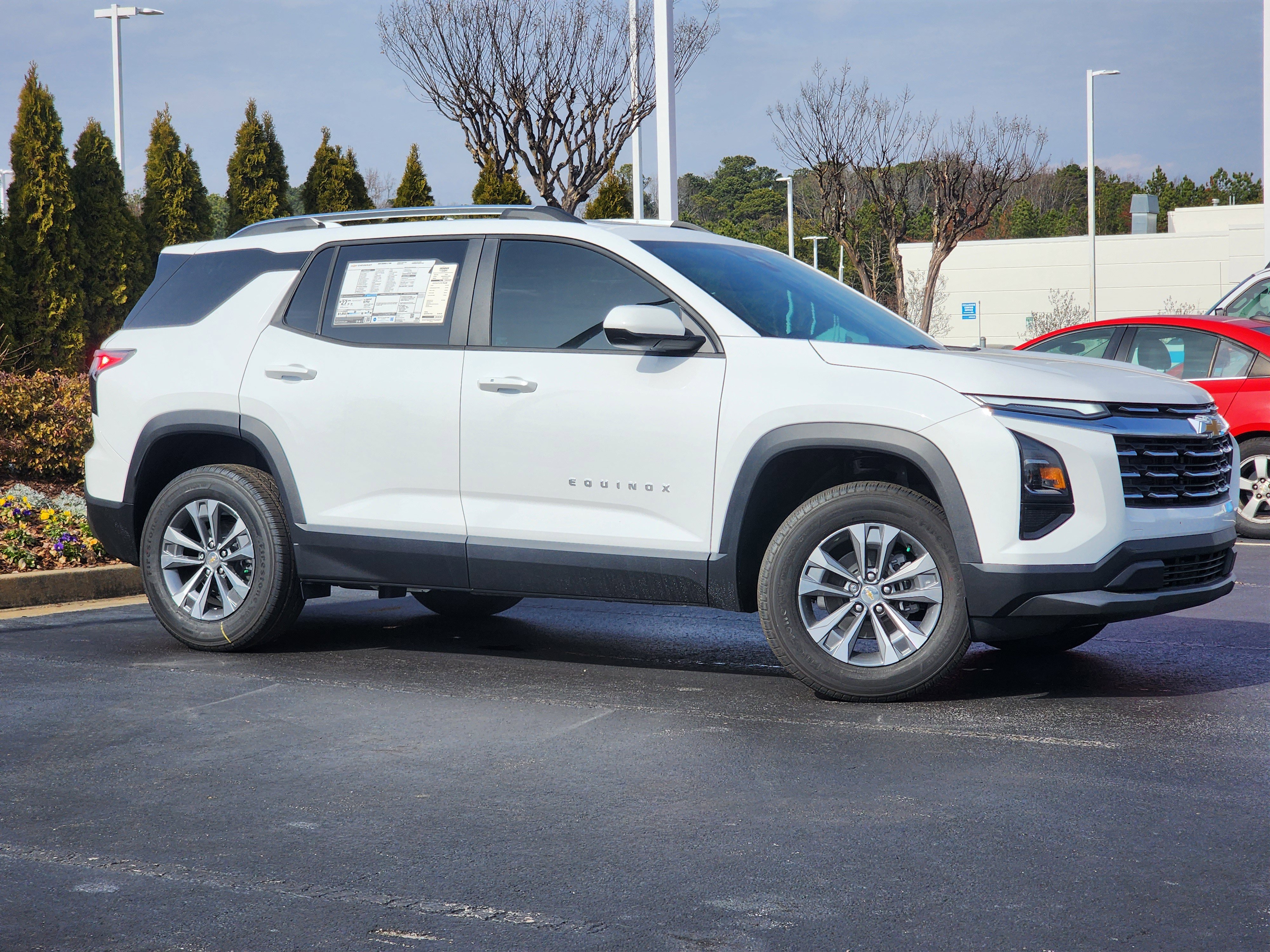 New 2026 Chevrolet Equinox LT image 3
