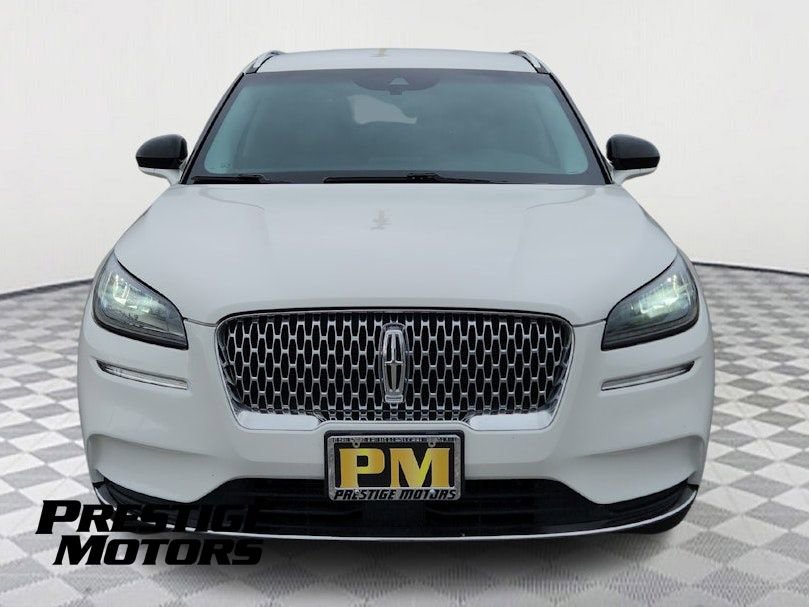 Used 2022 Lincoln Corsair AWD w/ Equipment Group 101A image 2