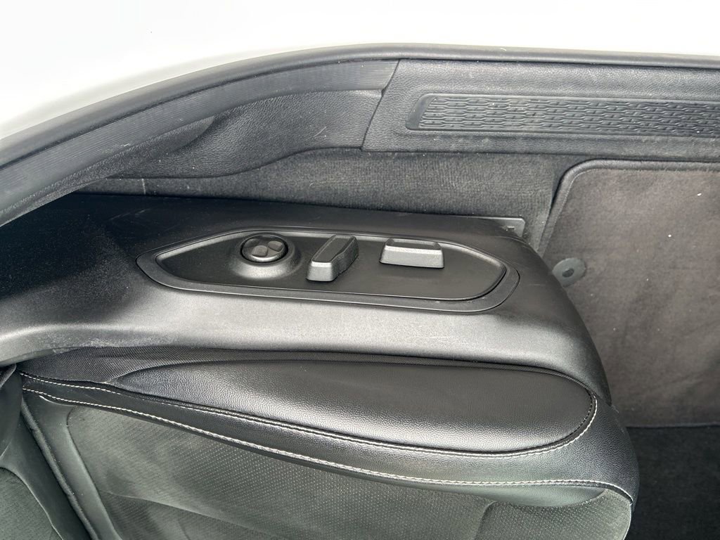 Used 2025 Jeep Grand Cherokee Altitude RWD image 20