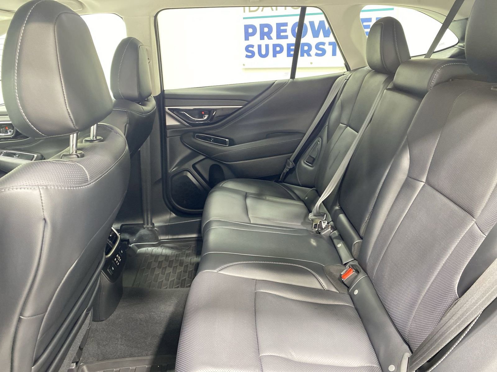Certified 2025 Subaru Outback Limited AWD/4WD image 23