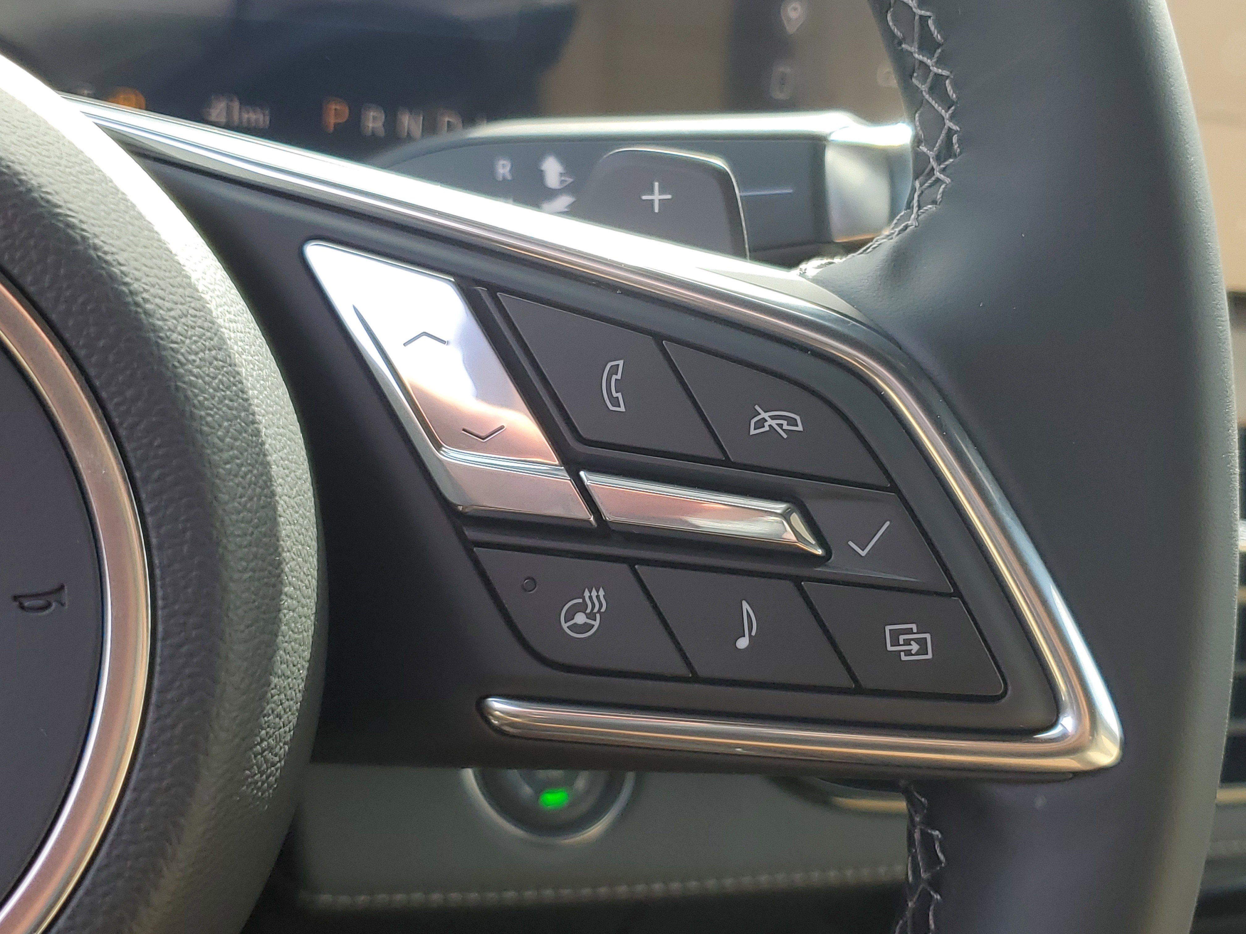 New 2026 Buick Enclave Preferred w/ LPO, Floor Liner Package image 15