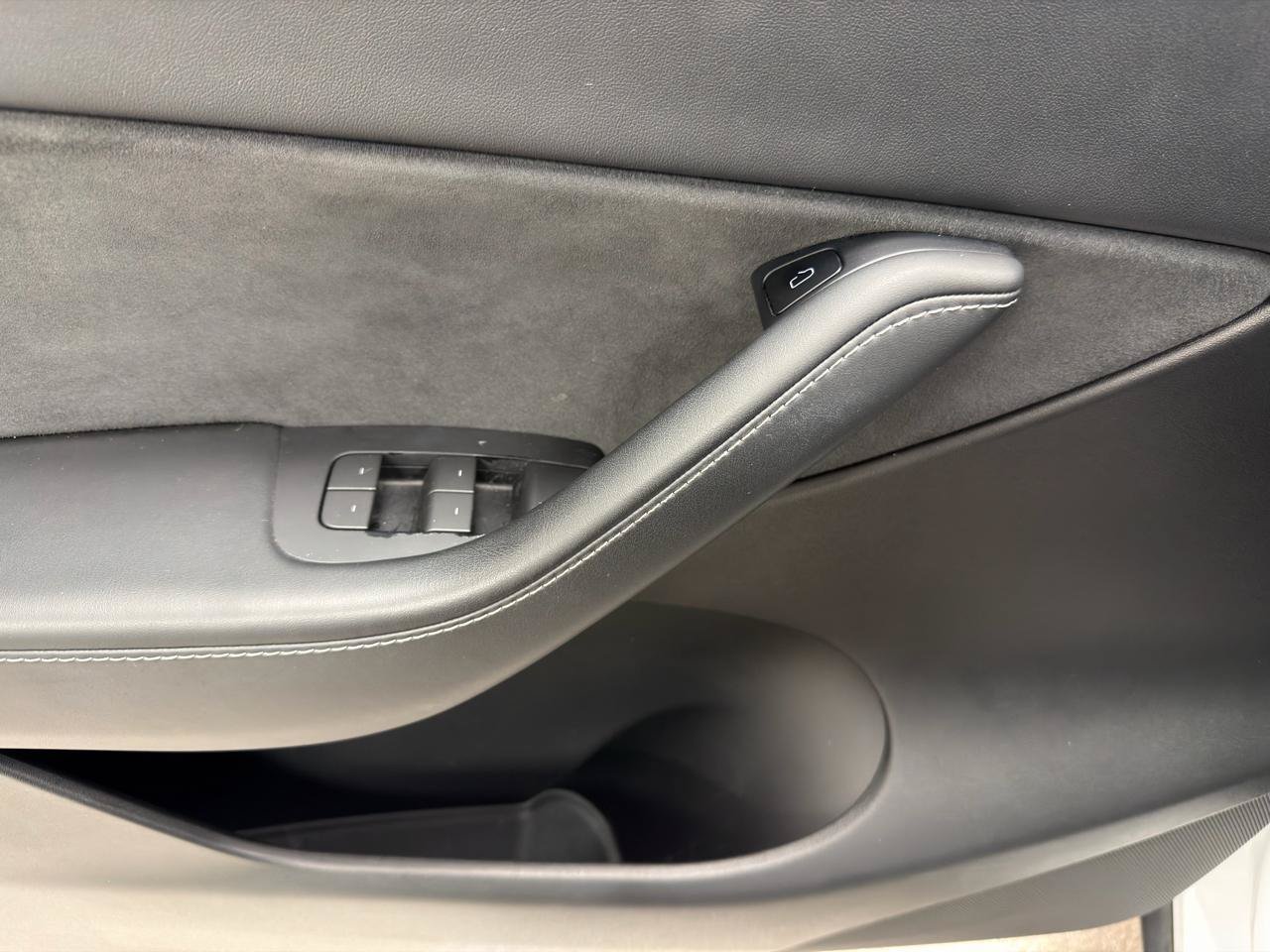 Used 2022 Tesla Model Y Performance AWD/4WD image 15