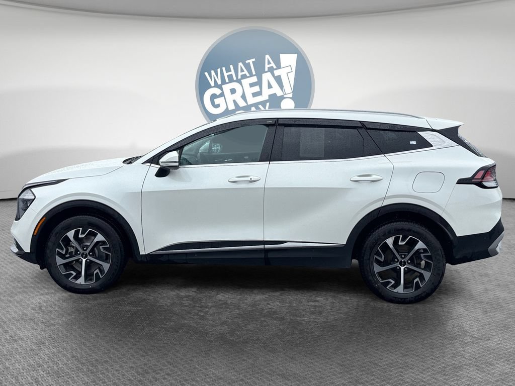 Used 2023 Kia Sportage EX AWD/4WD image 7