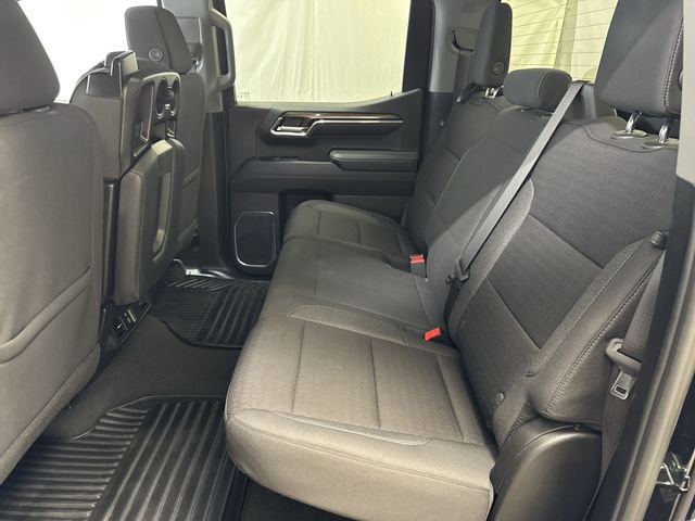 Certified 2024 Chevrolet Silverado 1500 LT AWD/4WD image 12