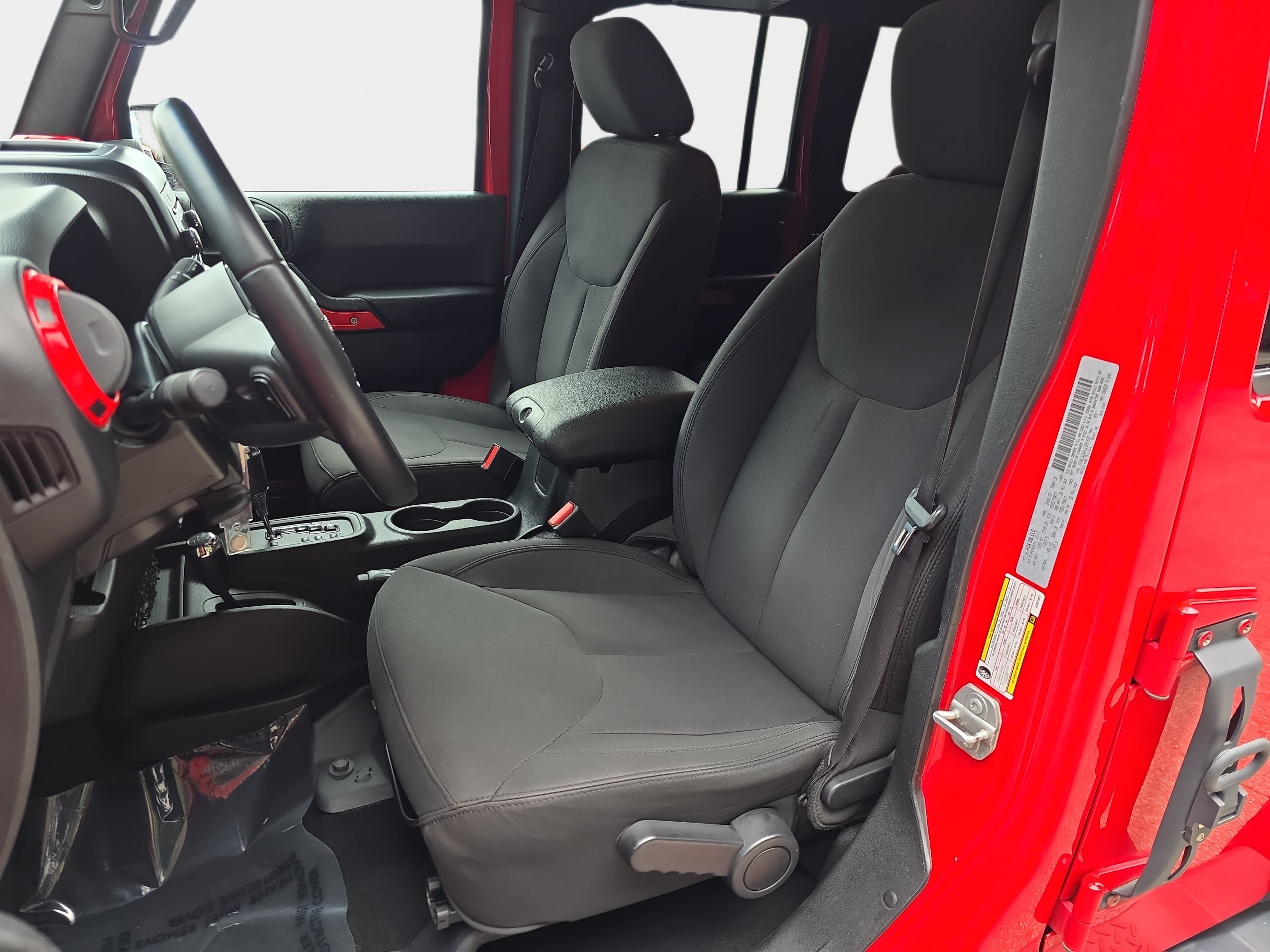 Used 2018 Jeep Wrangler Unlimited Sport S AWD/4WD image 12