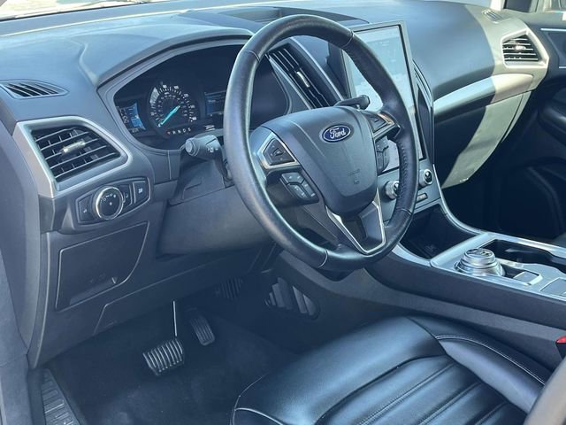Used 2024 Ford Edge SEL image 12