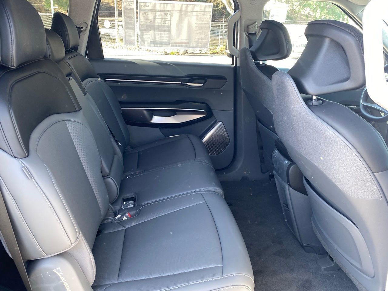 New 2026 Kia EV9 Light image 23