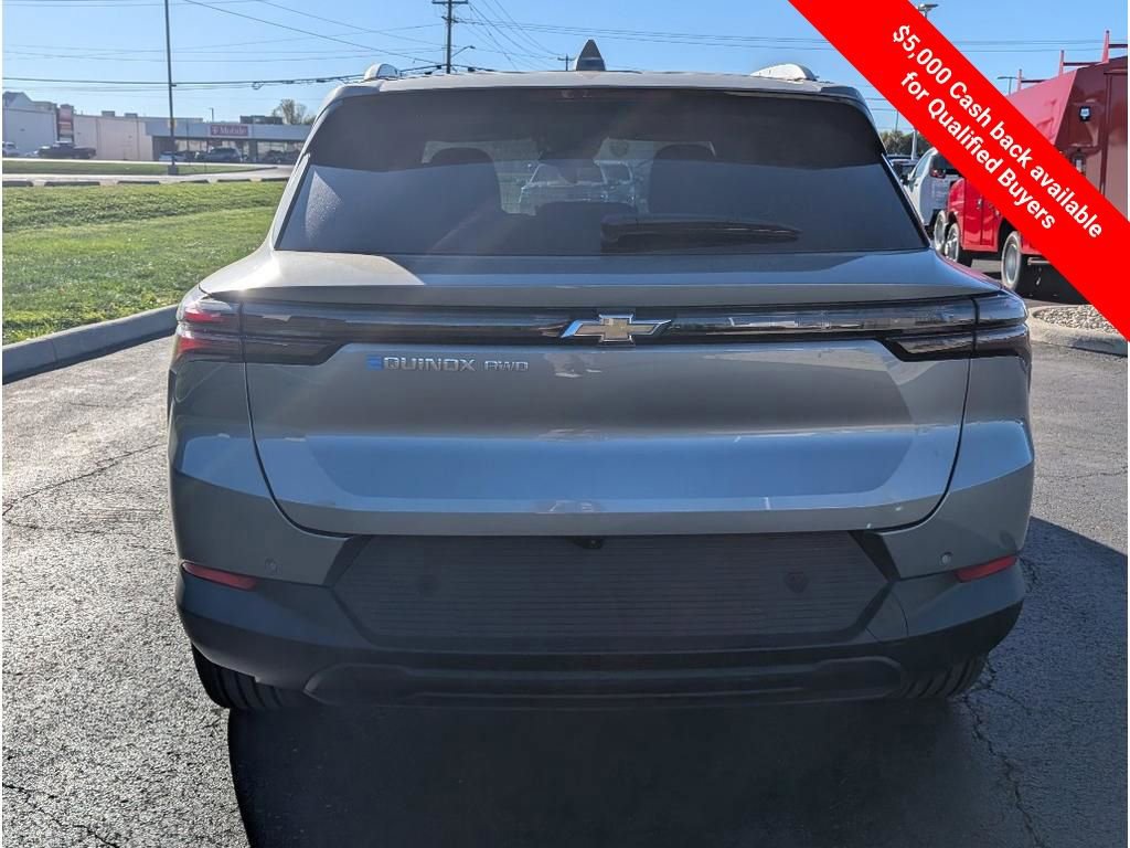 New 2026 Chevrolet Equinox EV LT AWD/4WD image 6