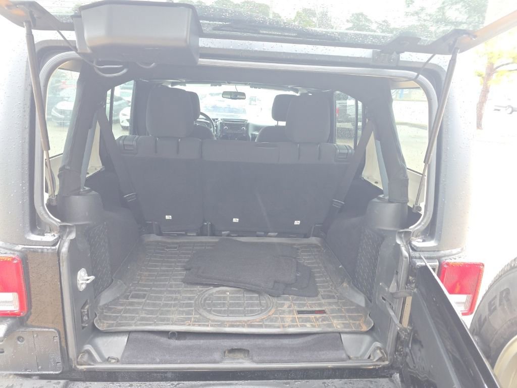 Used 2016 Jeep Wrangler Unlimited Sport w/ Quick Order Package 23S image 8