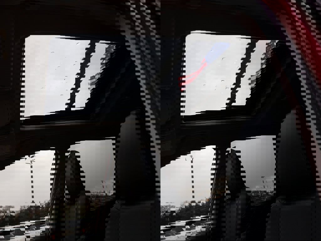 Used 2020 Subaru Forester Touring image 27