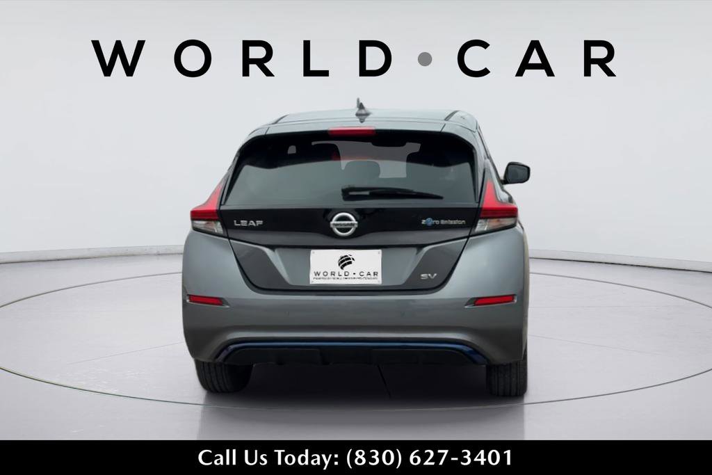 Used 2020 Nissan Leaf SV w/ SV Technology Package image 7