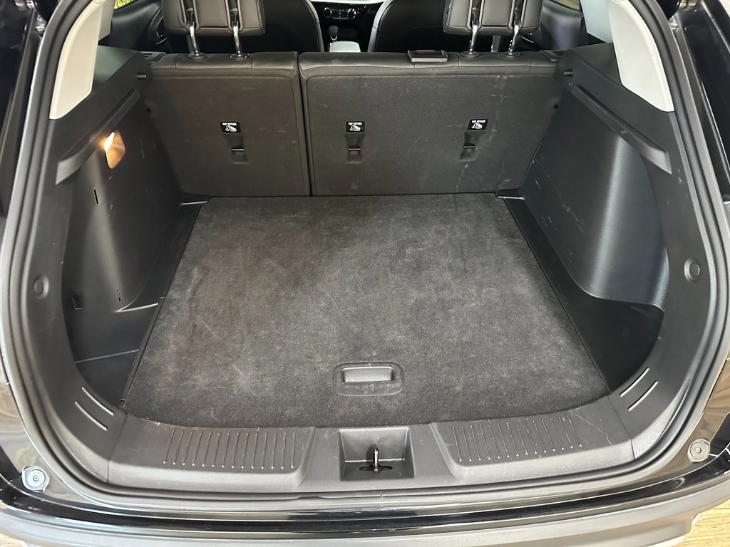 Used 2024 Chevrolet Trax LT image 33
